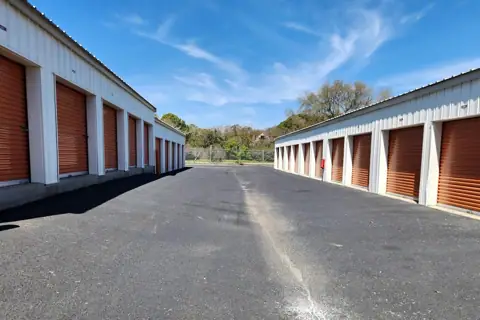 Public Storage photo 2