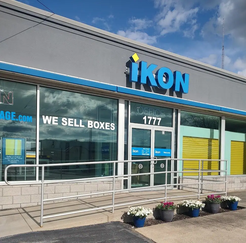 Ikon Self Storage, RV storage in West Seneca