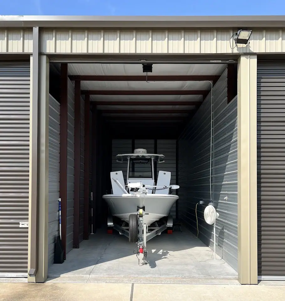 Luxury Boat and RV Storage, RV storage in Rosenberg