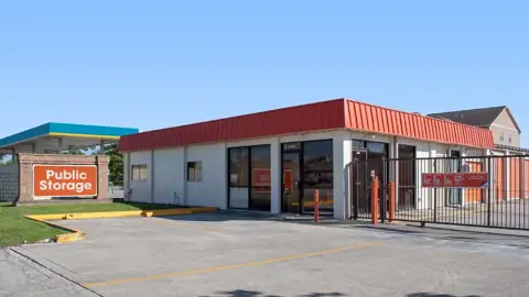 Public Storage photo 2