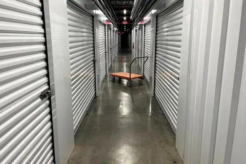 Public Storage photo 3