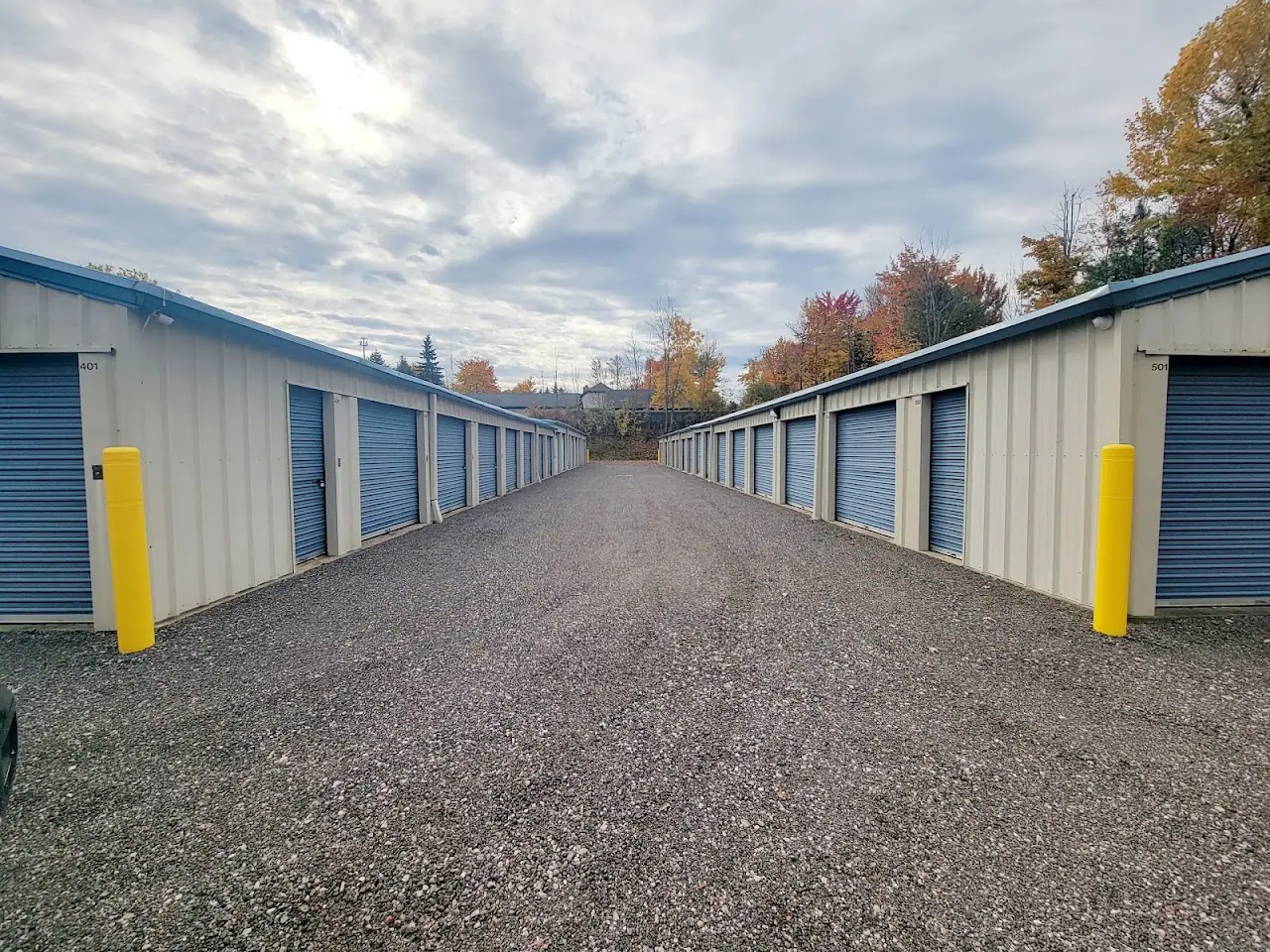 All Store Inn, RV storage in Kirtland