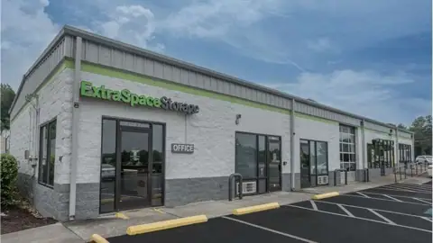 Extra Space Storage in Lenoir City, TN