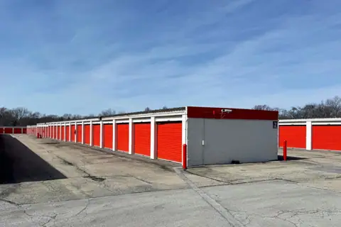 Public Storage photo 3