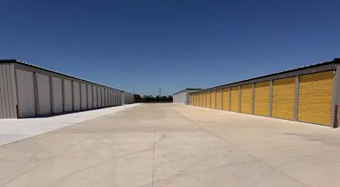 EZMOVE STORAGE OF COLUMBIA photo 3