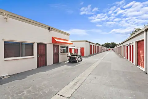 Palmyra Mini Storage in Orange, CA