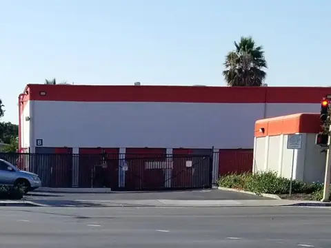 Public Storage photo 2