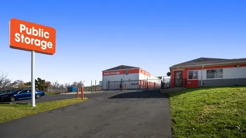 Public Storage photo 2