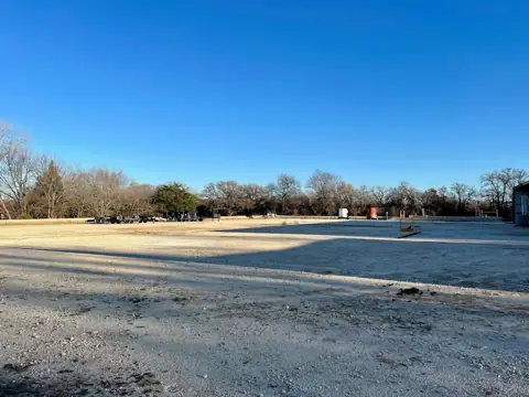 802 Parking and Storage in Burleson, TX