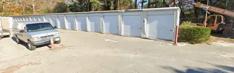Martha’s Vineyard Sun Self Storage in Vineyard Haven, MA