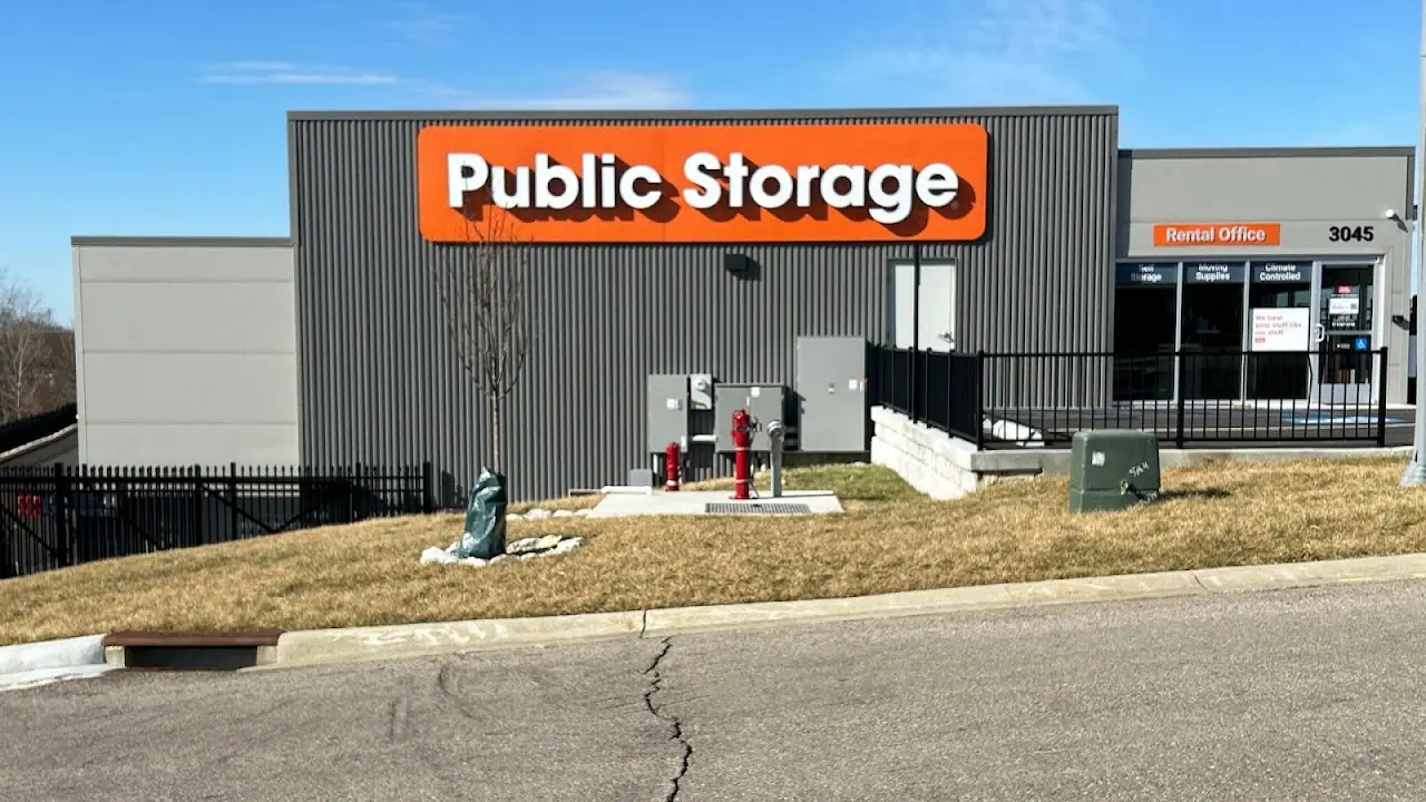 Public Storage, RV storage in Hamilton