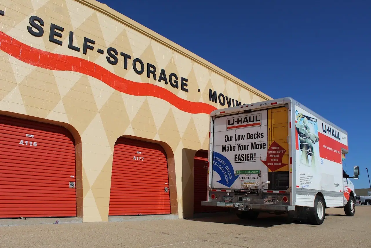 Self-Storage at U-Haul, RV storage in Madison