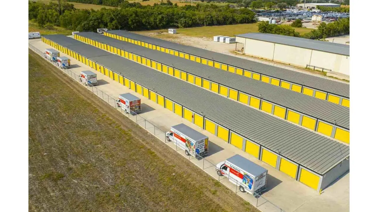 Storage King USA, RV storage in Seguin