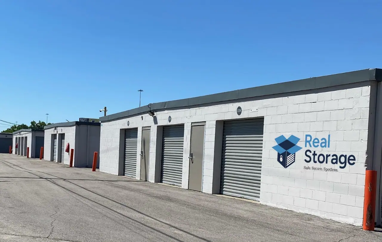 Real Storage - Dallas, RV storage in Dallas