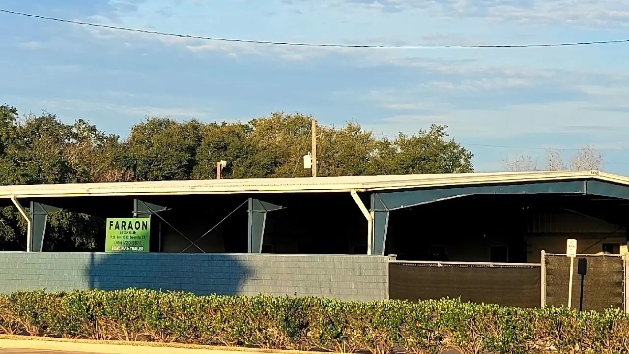 Faraon Storage, RV storage in Beeville