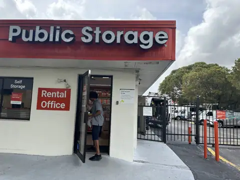 Public Storage photo 3