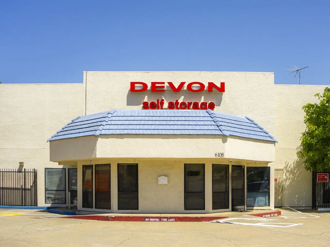 Devon Self Storage Orangevale, California, RV storage in Orangevale
