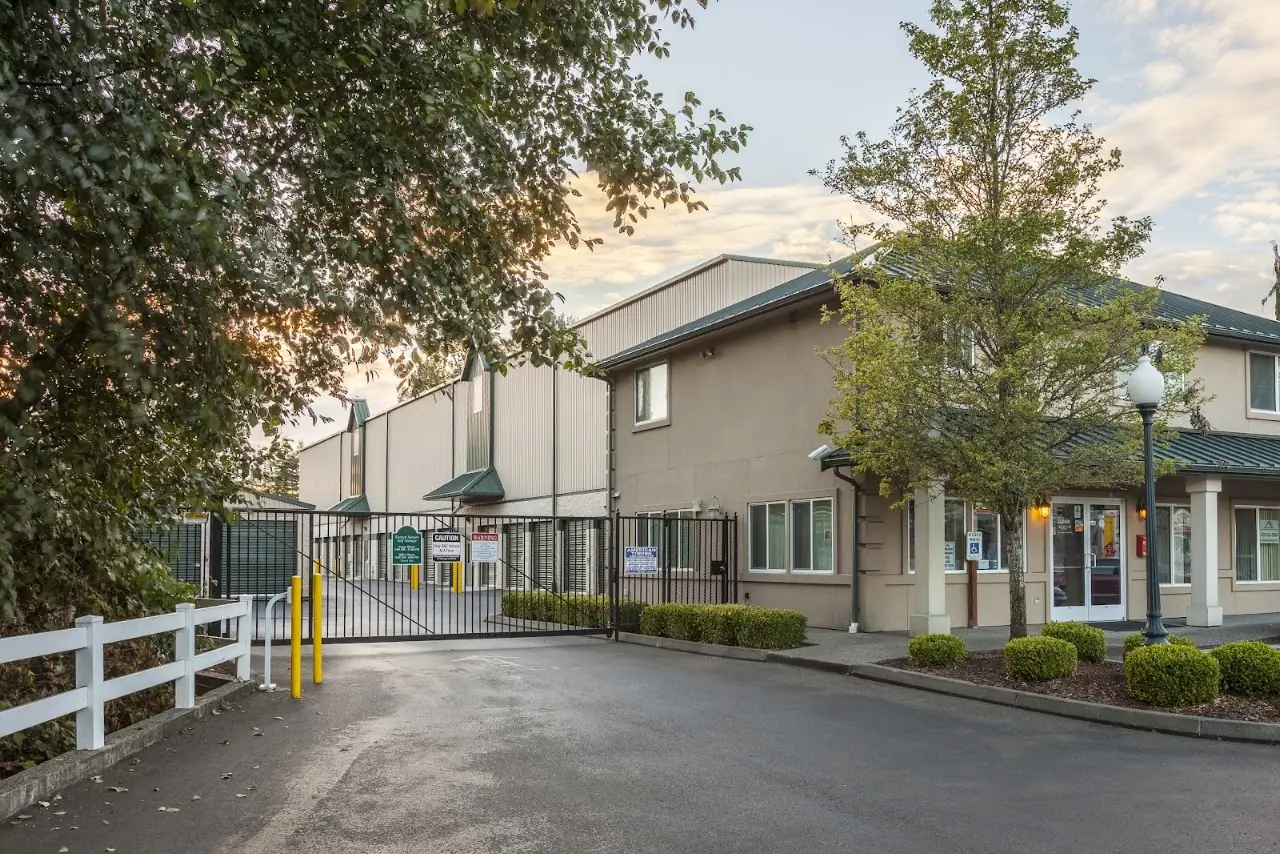 Everett Secure Self Storage, RV storage in Everett