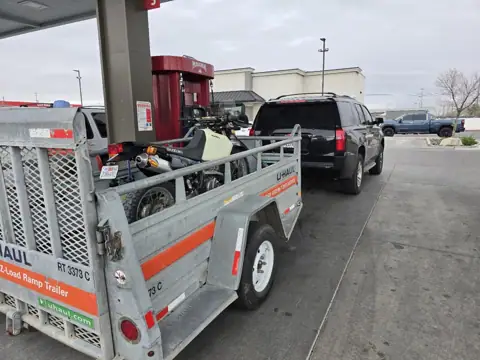 U-Haul Trailer Hitch Super Center of Vacaville photo 3