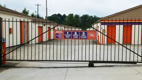 Public Storage photo 3