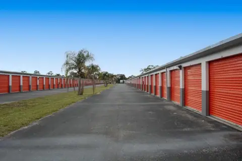 Public Storage photo 2