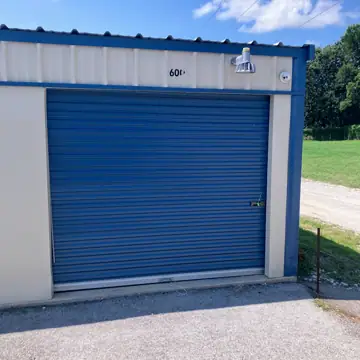 Overflow Garage photo 3