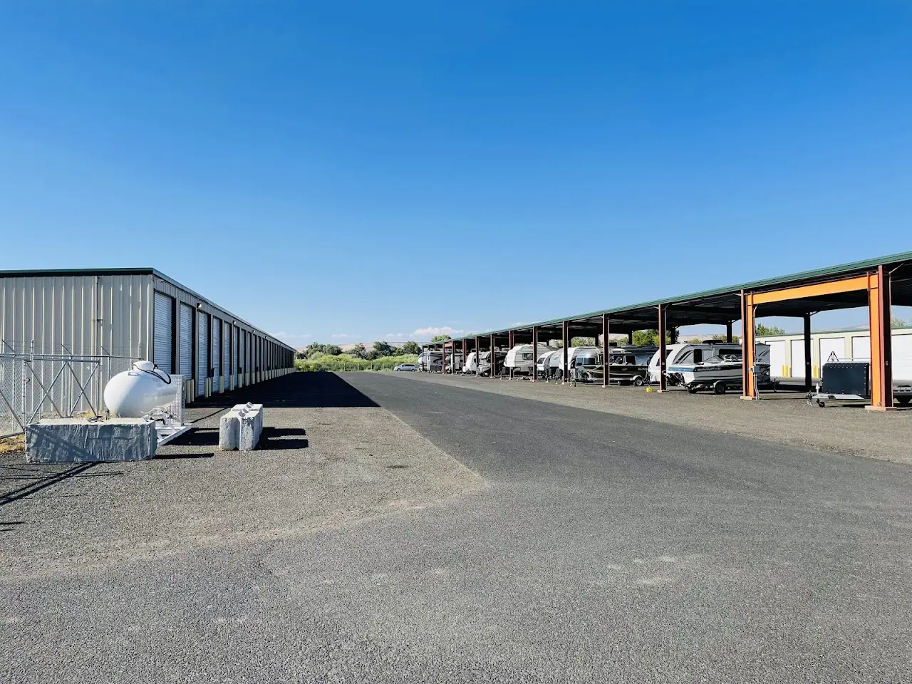 Nomad Storage Yakima Secure RV, RV storage in Union Gap