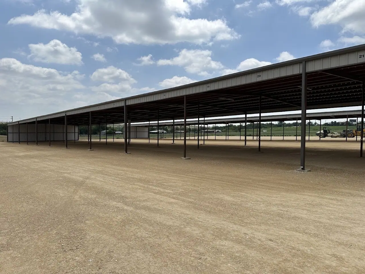 Jarrell lock and leave boat & Rv storage, RV storage in Jarrell