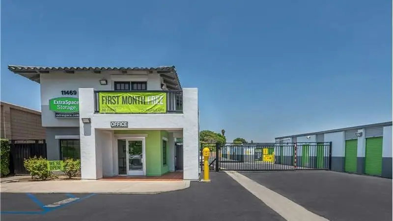Extra Space Storage, RV storage in Whittier