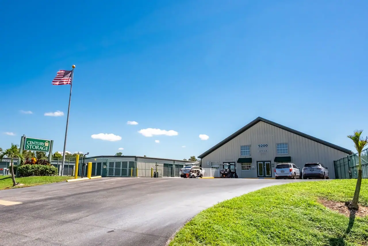 Century Storage, RV storage in Sebring