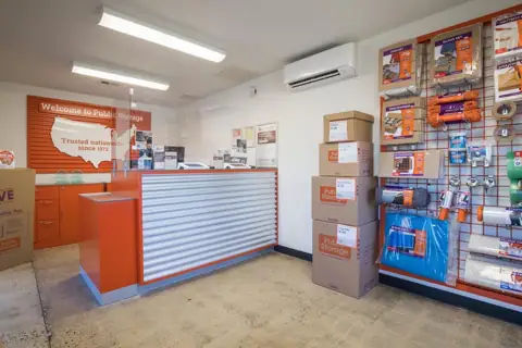 Public Storage photo 2