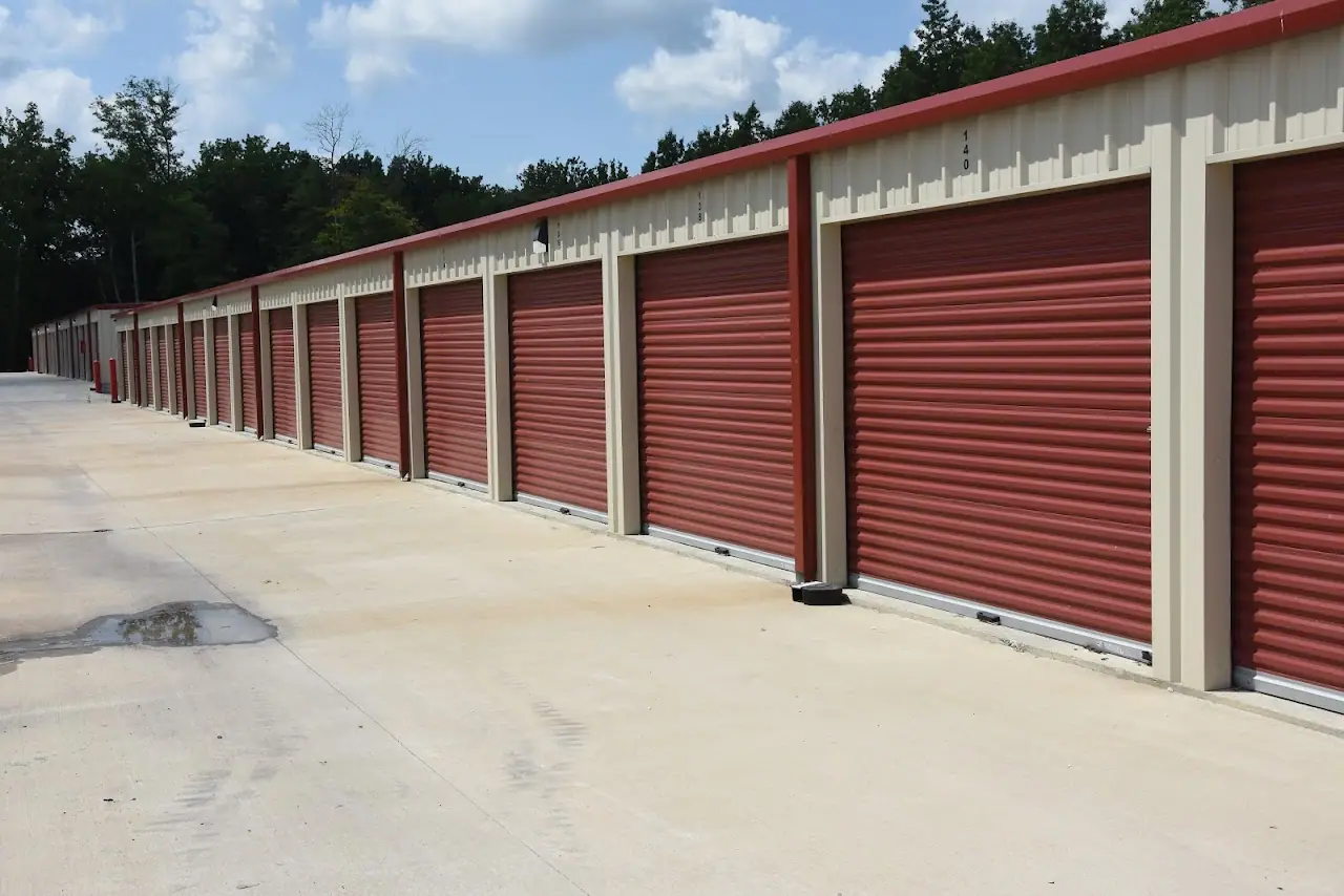 Area 61 Storage, RV storage in Moscow Mills