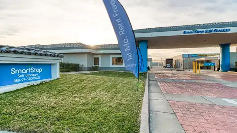 SmartStop Self Storage in Lancaster, CA