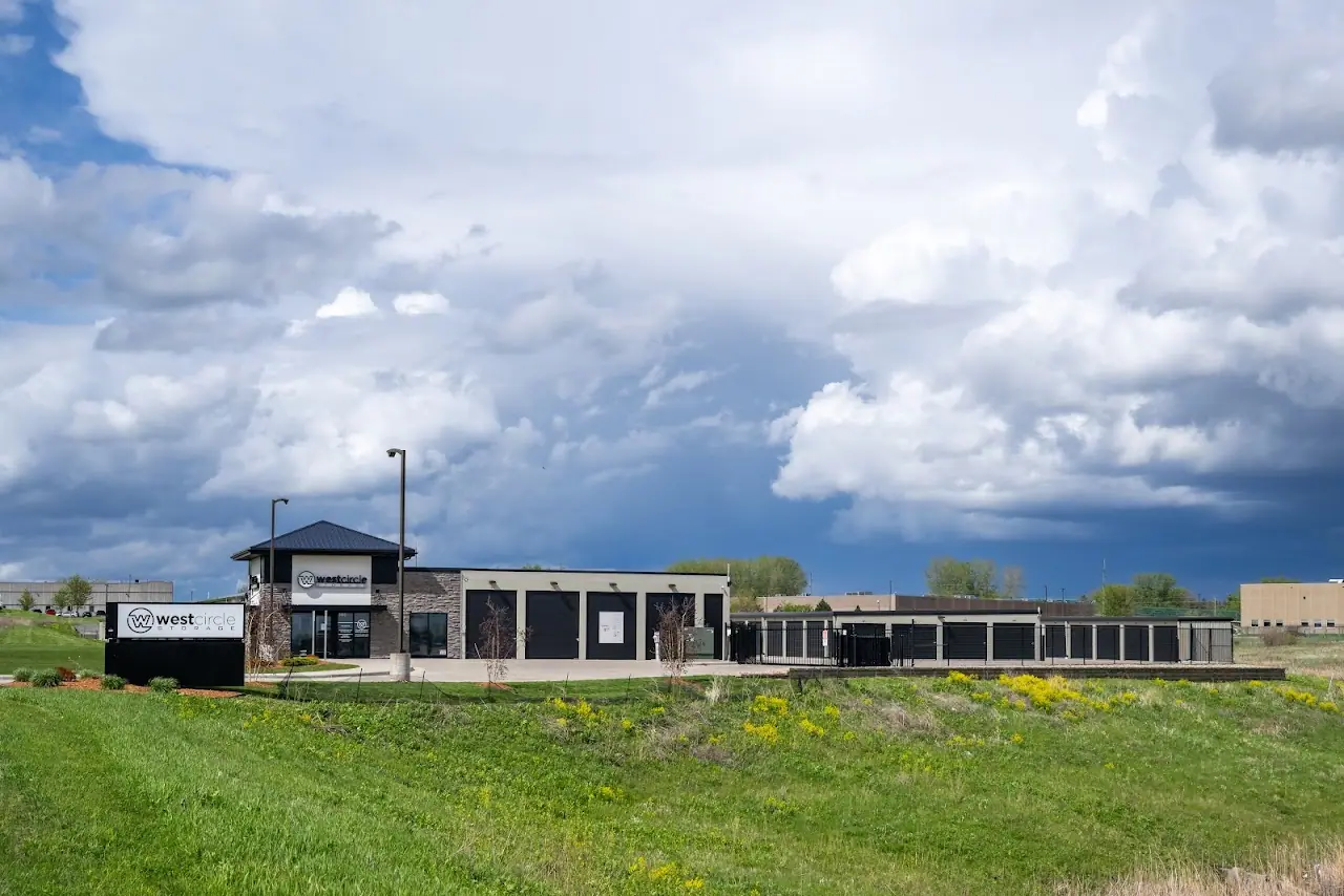 West Circle Storage, RV storage in Rochester