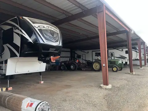 Monarch RV Storage photo 2