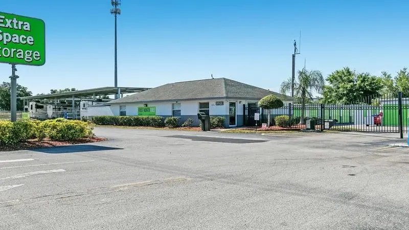 Extra Space Storage, RV storage in Winter Haven