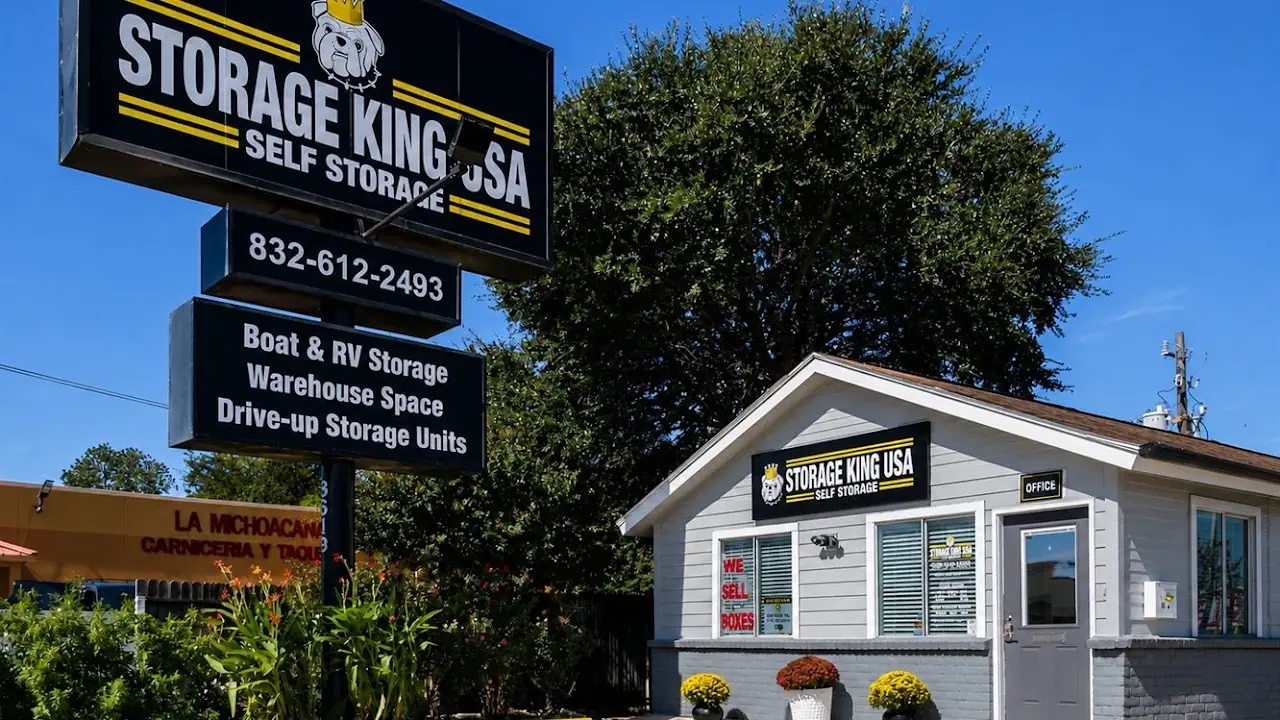 Storage King USA, RV storage in Rosenberg