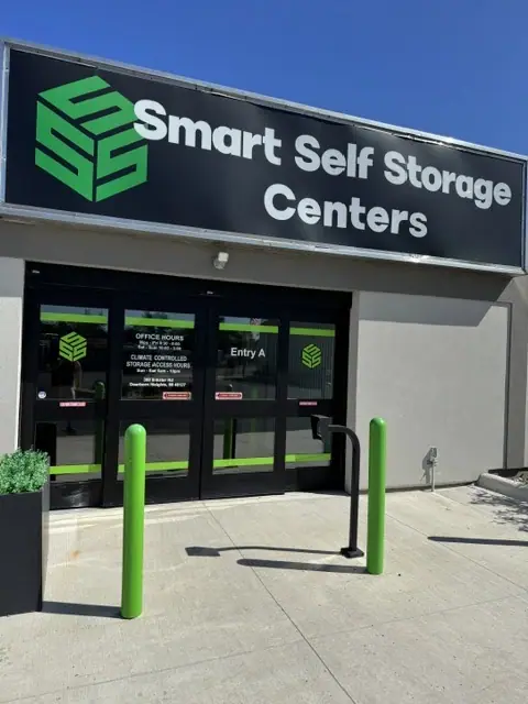 Smart Self Storage Centers Dearborn Heights MI, RV storage in Dearborn Heights