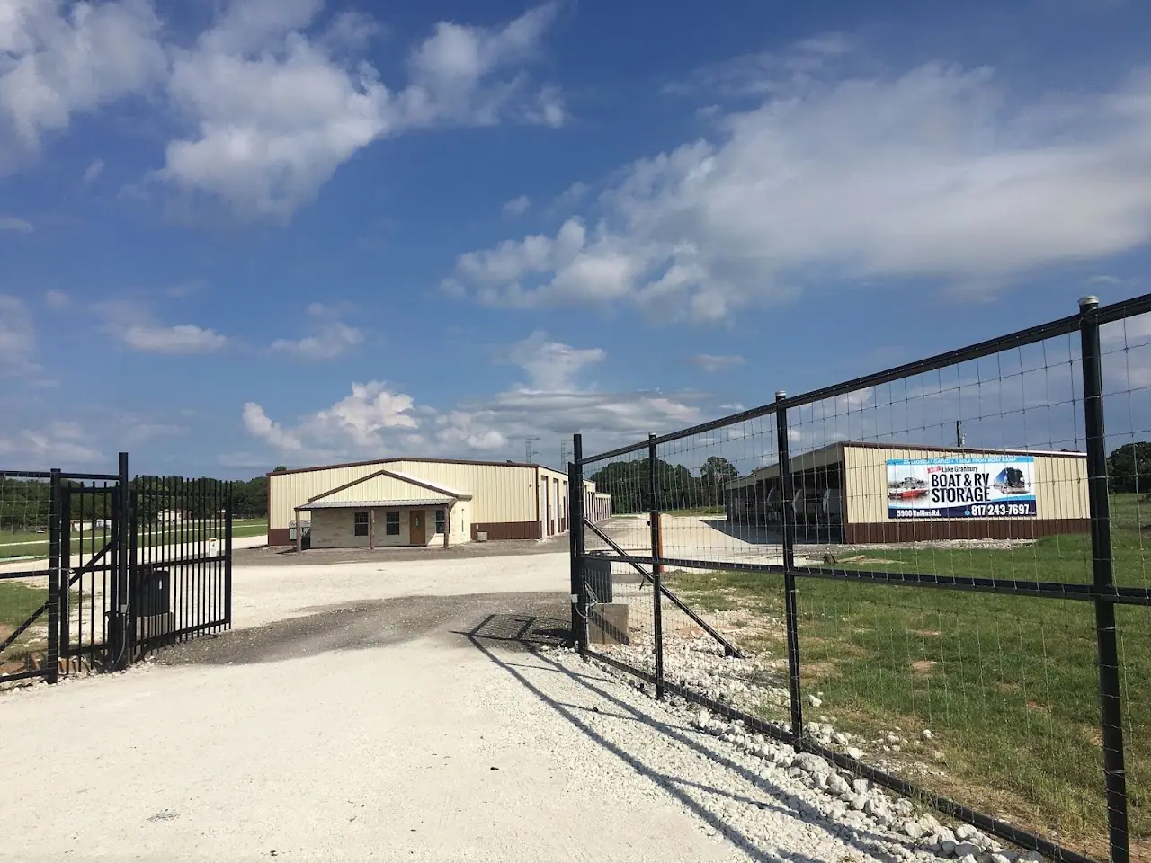 Lake Granbury Boat and RV Storage, RV storage in Granbury