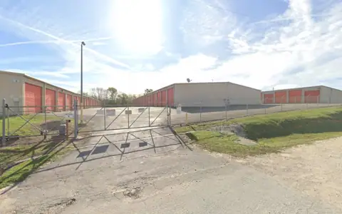 F M 1097 Storage Inc photo 2