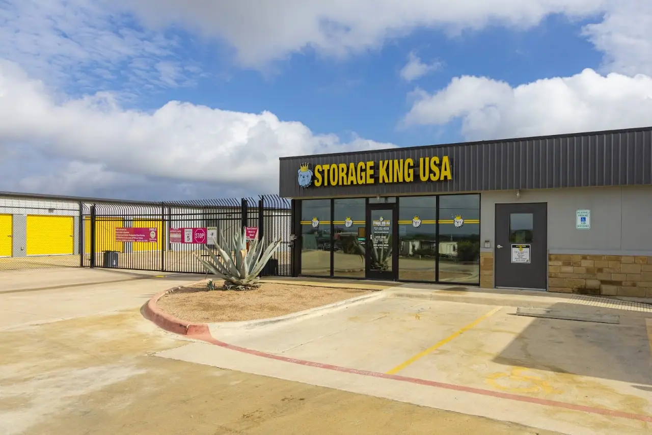 Storage King USA, RV storage in Liberty Hill