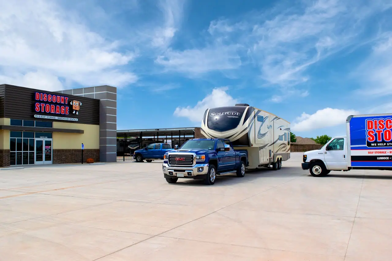 Discount Storage: RV, Boat Storage, & Shop Rentals, RV storage in Lubbock