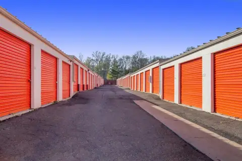 Public Storage photo 2