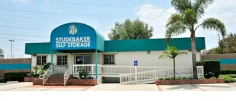 Studebaker Self Storage in Long Beach, CA
