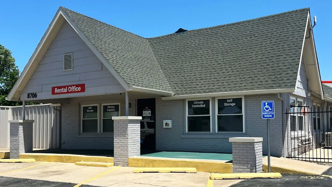 Public Storage, RV storage in Oklahoma City