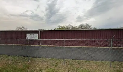 B & T Self Storage, RV storage in Manhattan