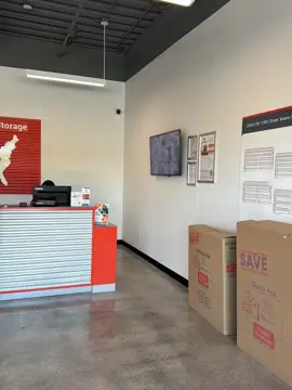 Public Storage photo 2