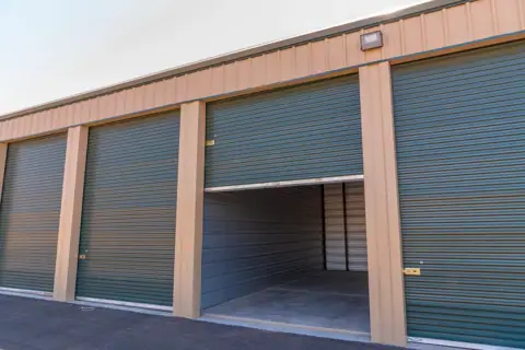 EZ In EZ Out Storage in Hurricane, UT