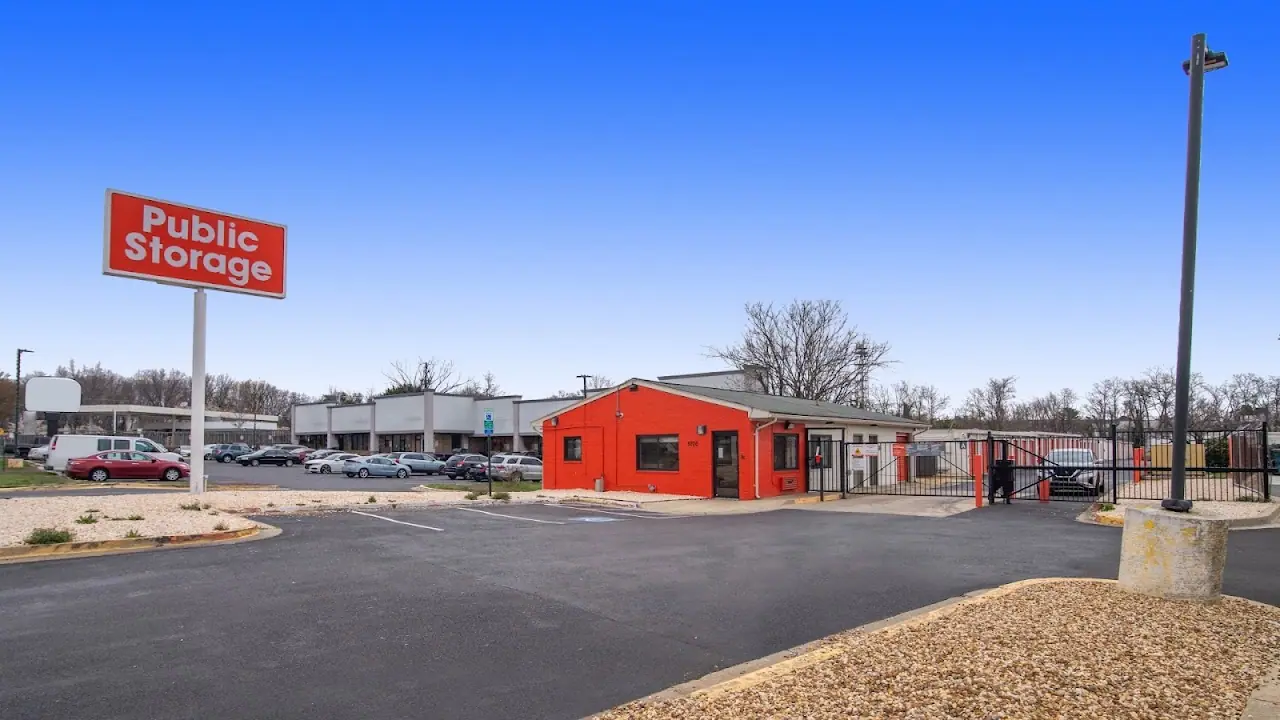 Public Storage, RV storage in Hillcrest Heights