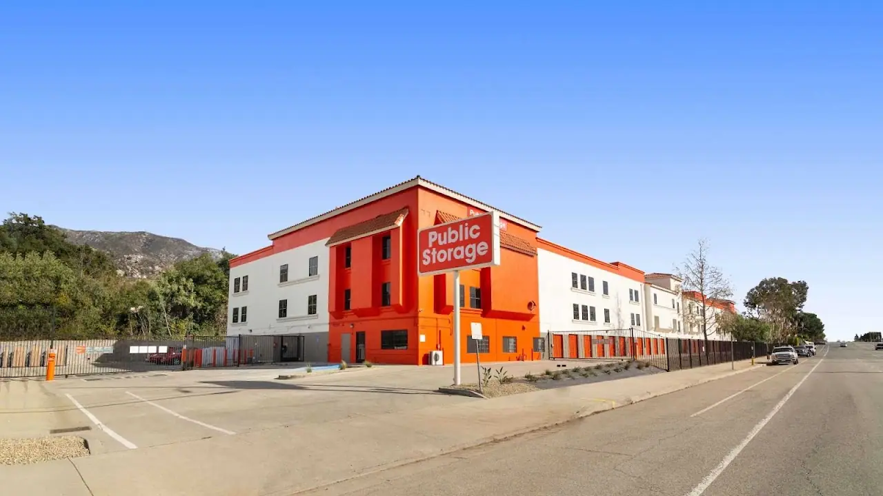 Public Storage, RV storage in Tujunga